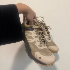 Oboz Woman Hiking shoes